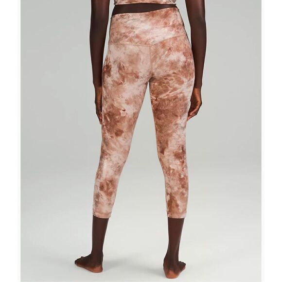 Lululemon lululemon Align™ High-Rise Crop 23" Shine size 4 - Picture 2 of 7